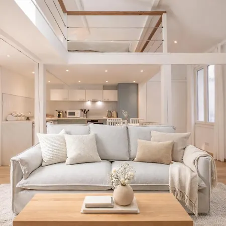 Апартаменты Les Palmiers, Center, Walk To Beach, Ac, Wifi